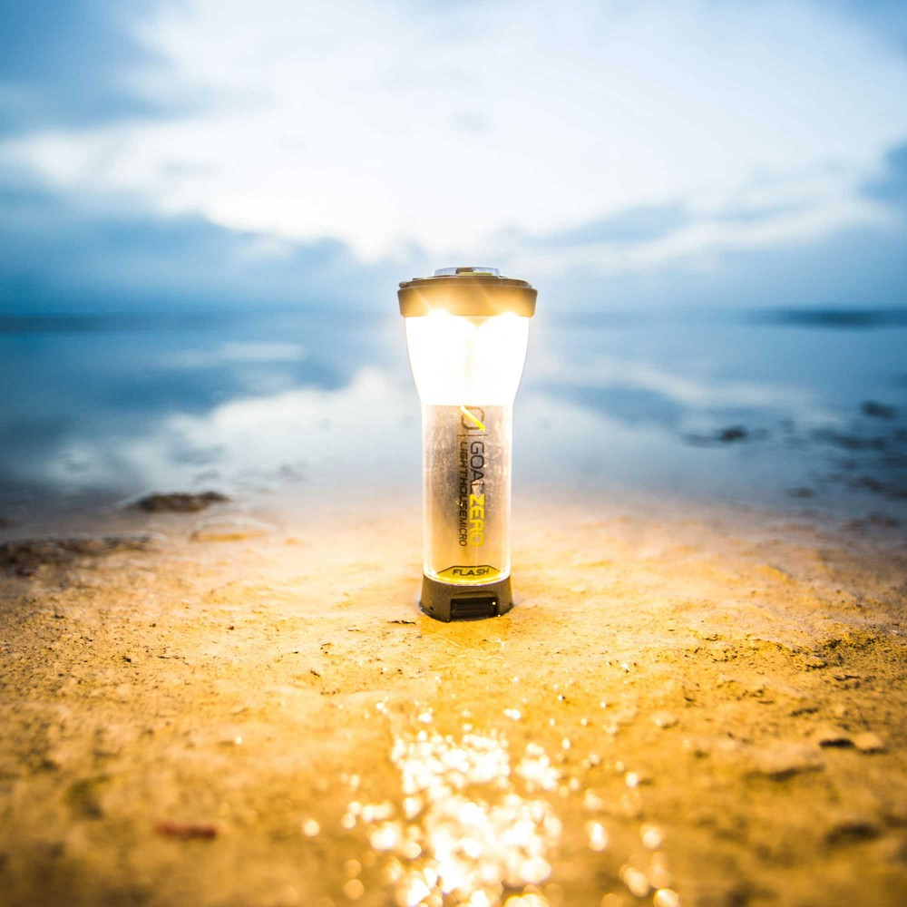 goal-zero-lighthouse-micro-flash-usb-rechargeable-lantern-with-120-lumen-flashli image 7
