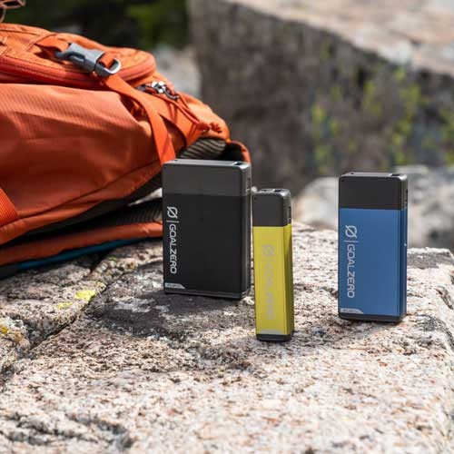goal-zero-flip-24-power-bank-open-box-6-700mah-pocket-usb-charger image 3