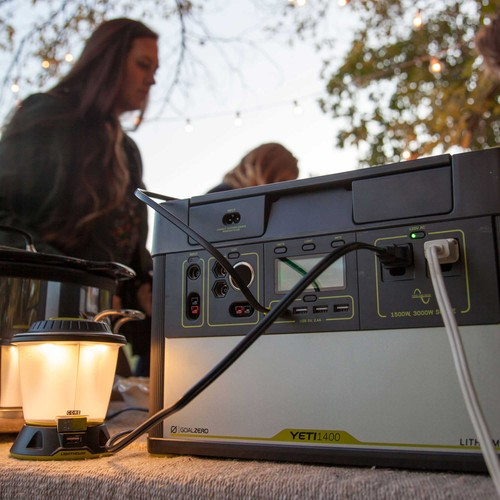 goal-zero-lighthouse-core-rechargeable-led-lantern-usb-power-hub-430-lumens-brig image 5