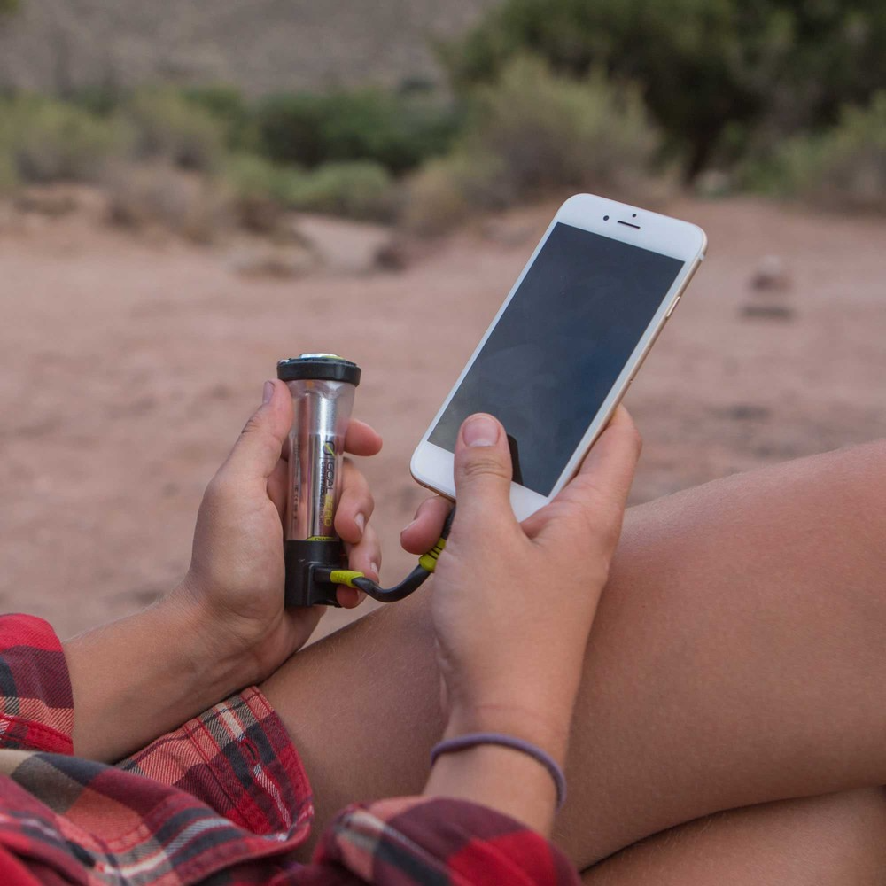 goal-zero-lighthouse-micro-charge-usb-rechargeable-lantern-with-phone-charging-1 image 8