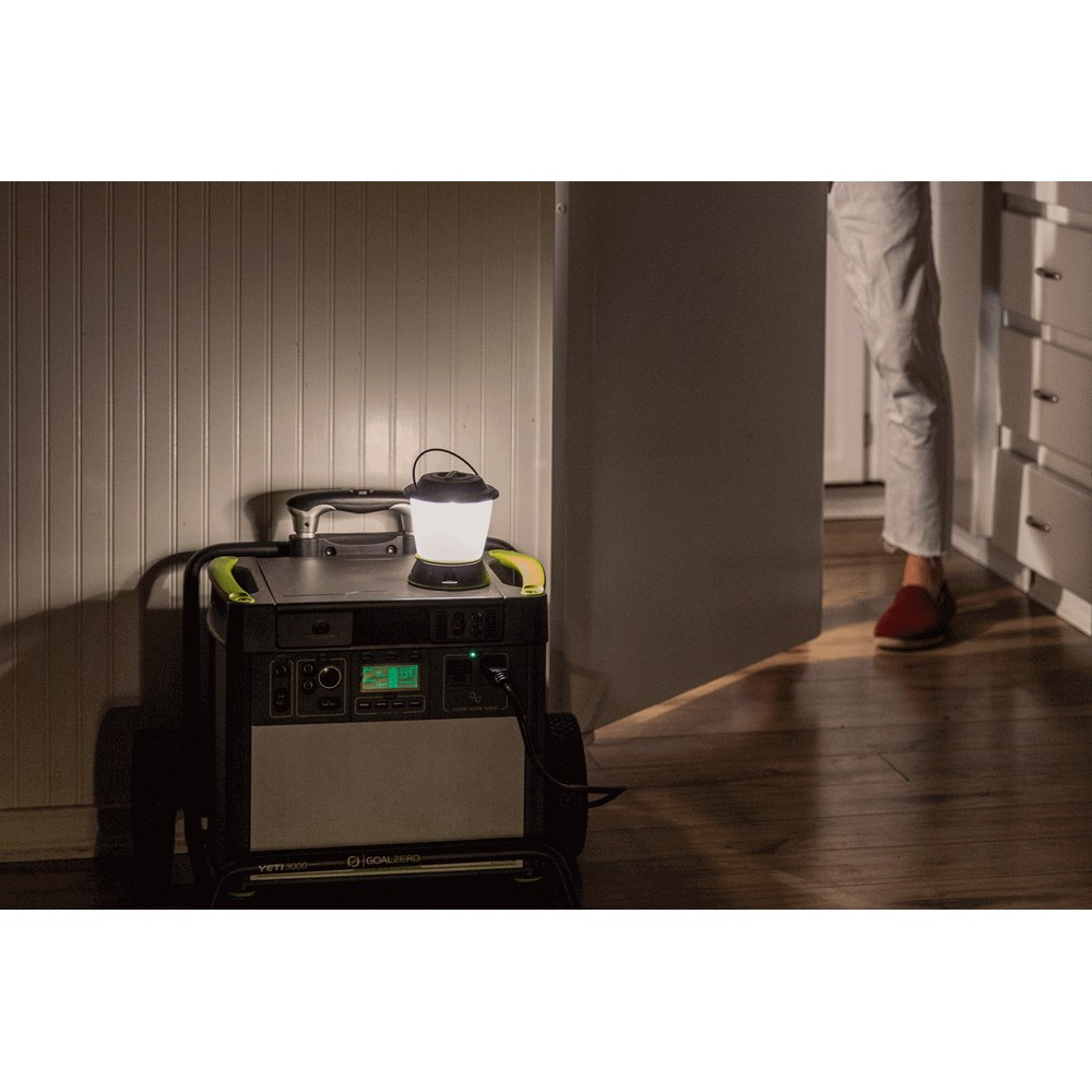 goal-zero-lighthouse-core-rechargeable-led-lantern-usb-power-hub-430-lumens-brig image 7