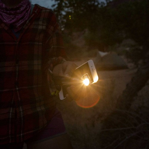 goal-zero-lighthouse-micro-charge-usb-rechargeable-lantern-with-phone-charging-1 image 4