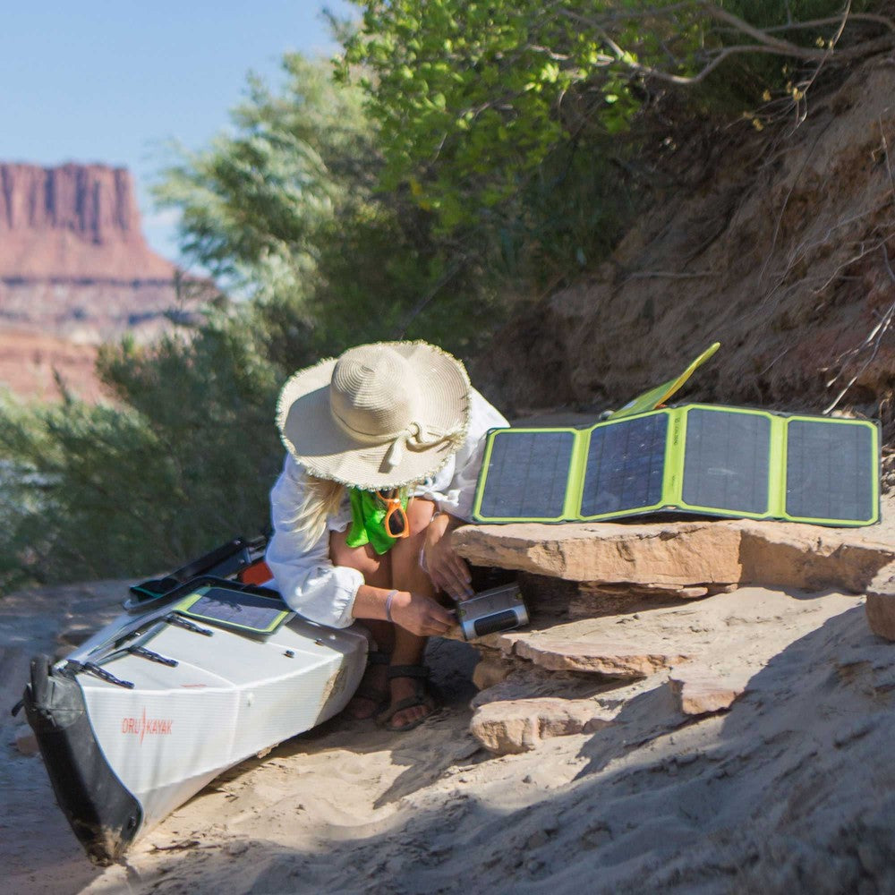 goal-zero-sherpa-100-power-bank-with-ac-inverter image 4