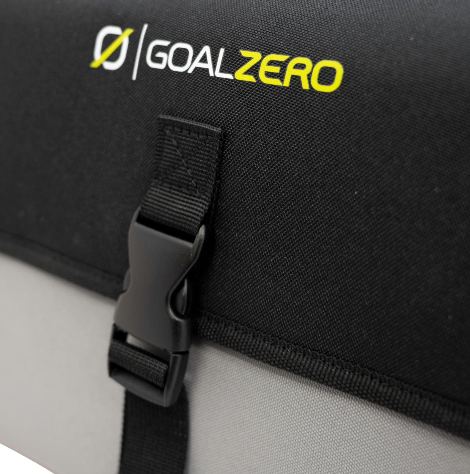 goal-zero-yeti-300-protection-case-padded-carrying-case-with-shoulder-strap-for- image 5