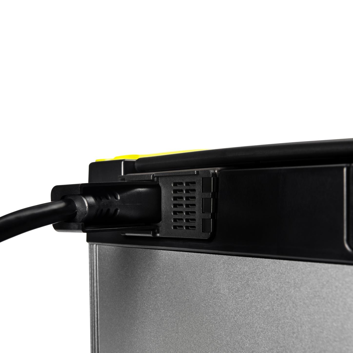 goal-zero-yeti-link-expansion-module-1-200wh-expansion-controller-with-120w-powe image 4