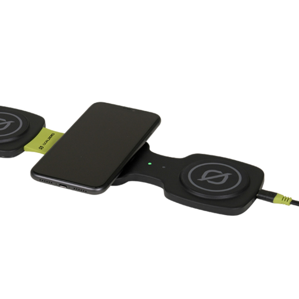 goal-zero-basecamp-4-magsafe-compatible-4-device-wireless-charging-pad-for-power image 4