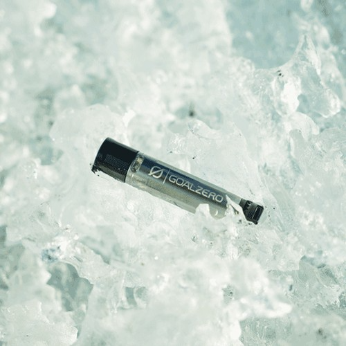 goal-zero-switch-10-core-multi-tool-solar-kit-with-nomad-7-plus-panel image 7